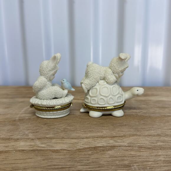 Dept 56 Snowbunnies “Piggyback” and “Tweet Tweet Tweet” trinket box - Picture 4 of 12